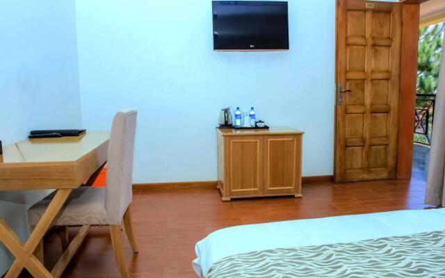 אנטבה Rosemary Courts Bed And Breakfast מראה חיצוני תמונה